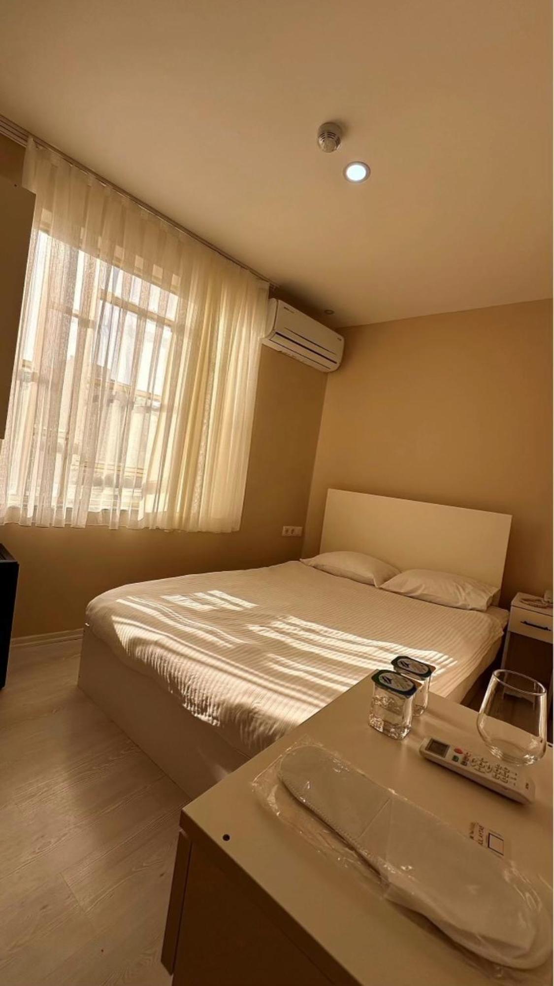 Rota Star Hotel Beyoglu อิสตันบูล ภายนอก รูปภาพ