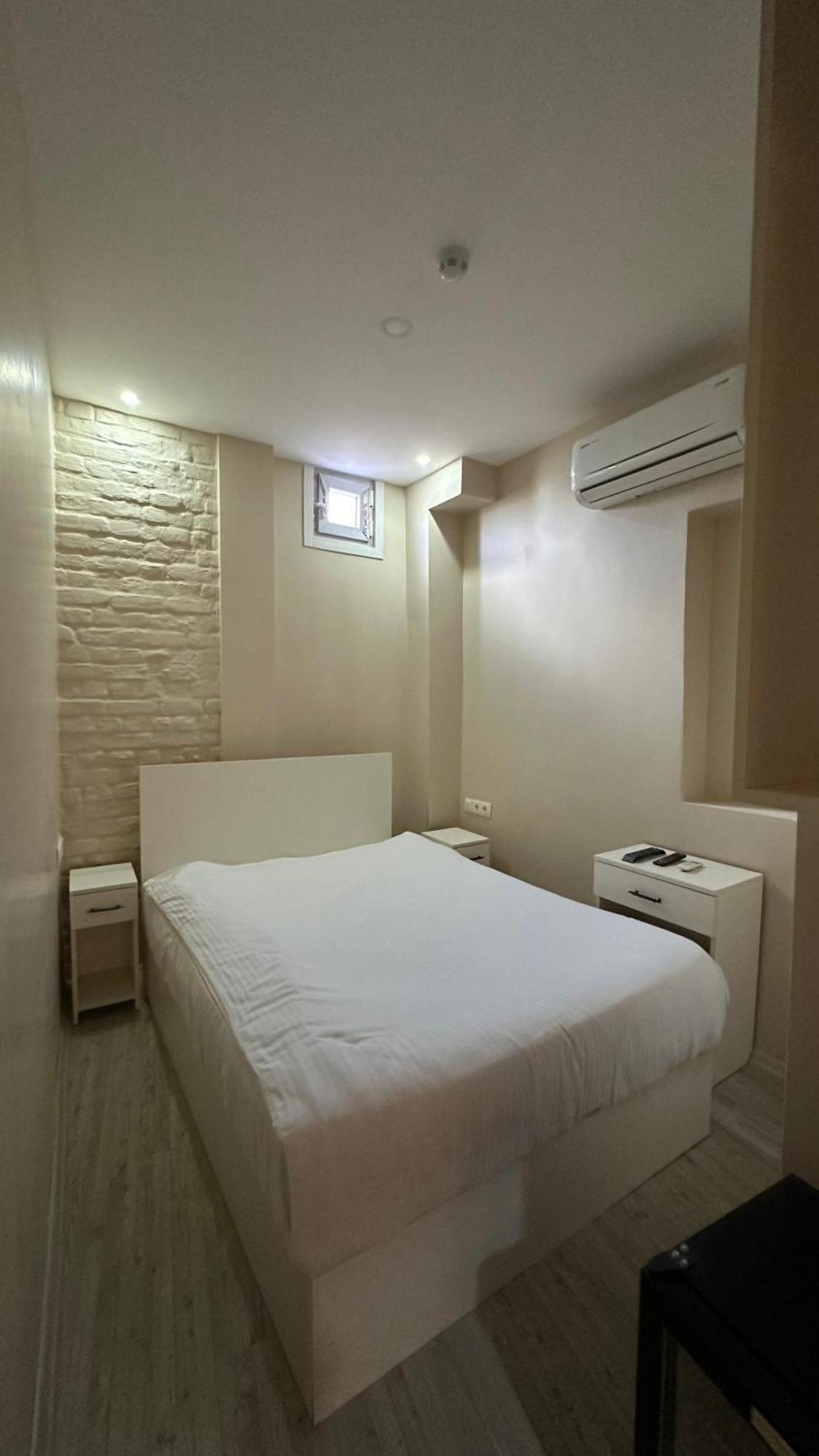 Rota Star Hotel Beyoglu อิสตันบูล ภายนอก รูปภาพ